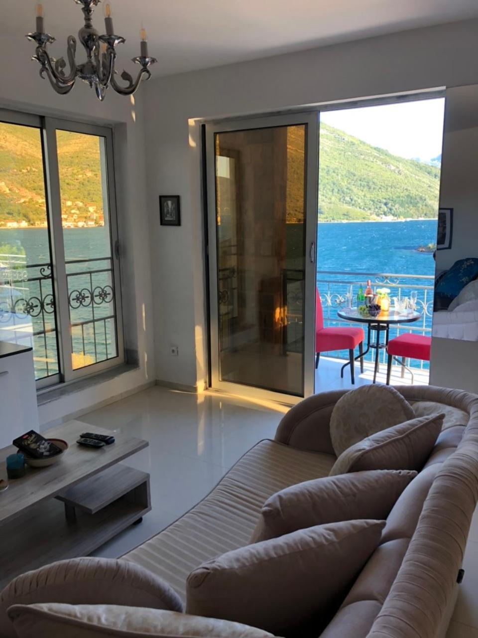Apartment Galina 티바트 외부 사진